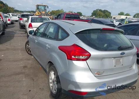 2016 Ford Focus Se z USA, uszkodzony, nr VIN 1FADP3K20GL204356